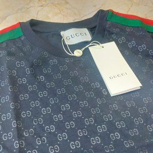 FULL BRAND DESIGN BLACK T-SHIRT